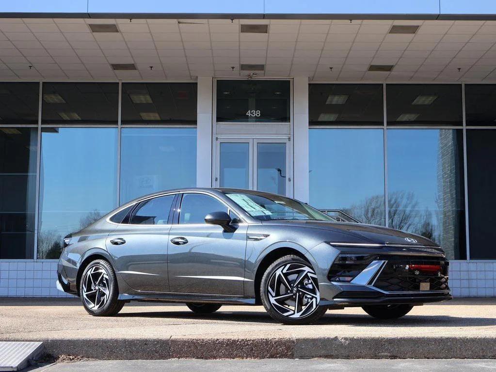 new 2026 Hyundai Sonata car, priced at $30,811