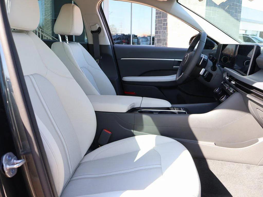 new 2026 Hyundai Sonata car, priced at $30,811