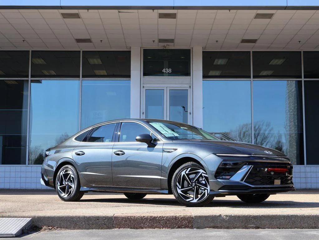 new 2026 Hyundai Sonata car, priced at $30,811