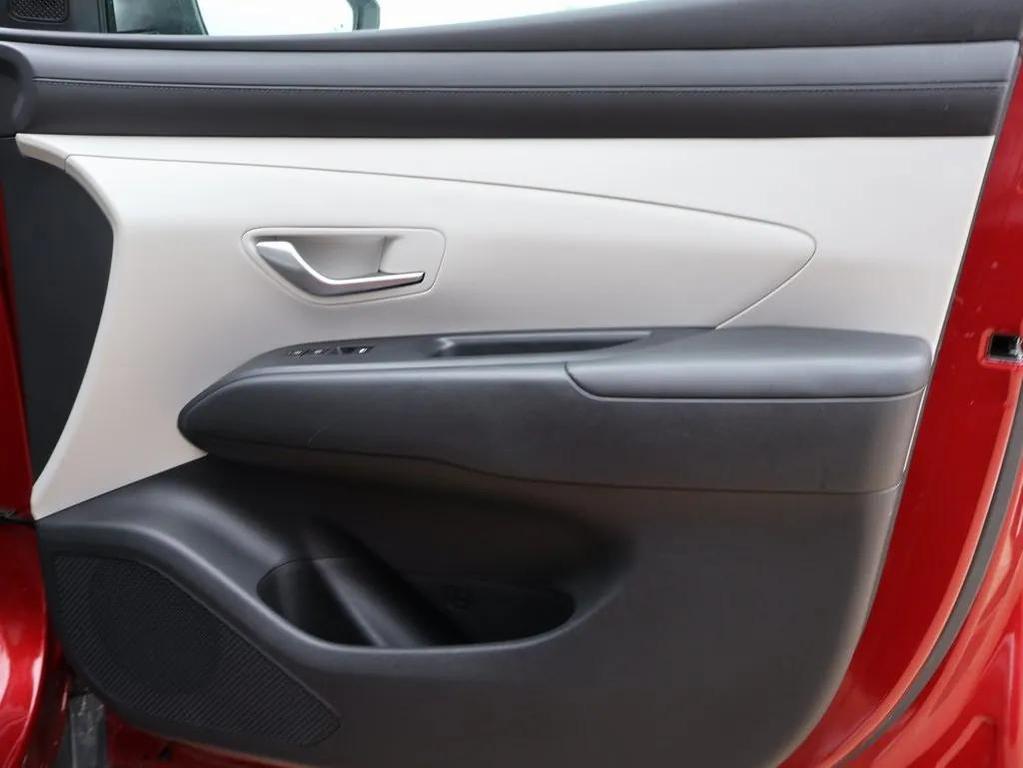 used 2025 Hyundai Tucson car, priced at $25,999