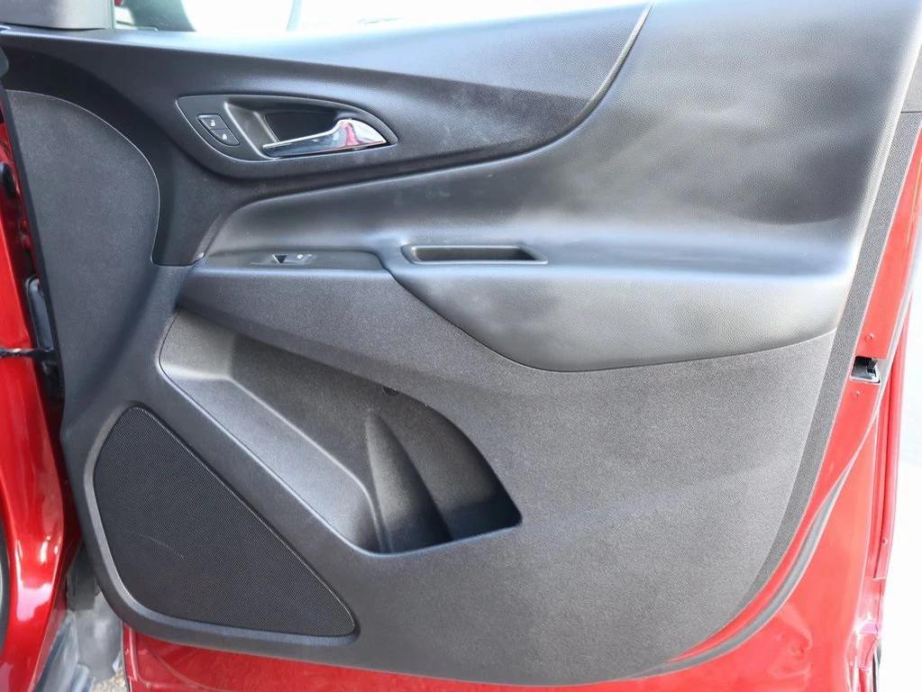 used 2024 Chevrolet Equinox car, priced at $21,398