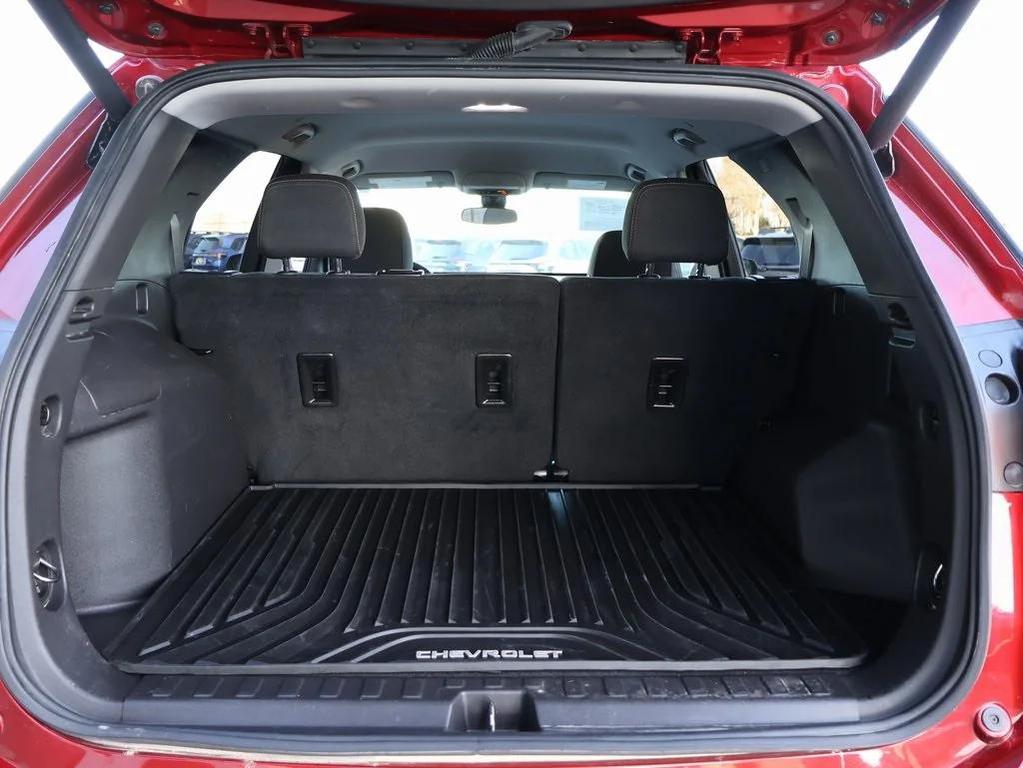 used 2024 Chevrolet Equinox car, priced at $21,398