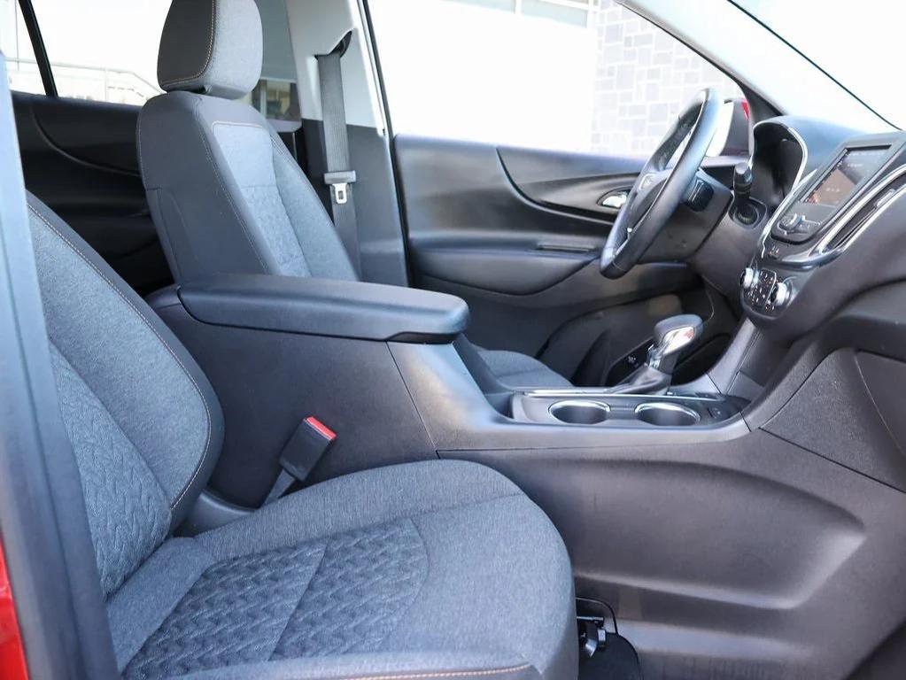 used 2024 Chevrolet Equinox car, priced at $21,398