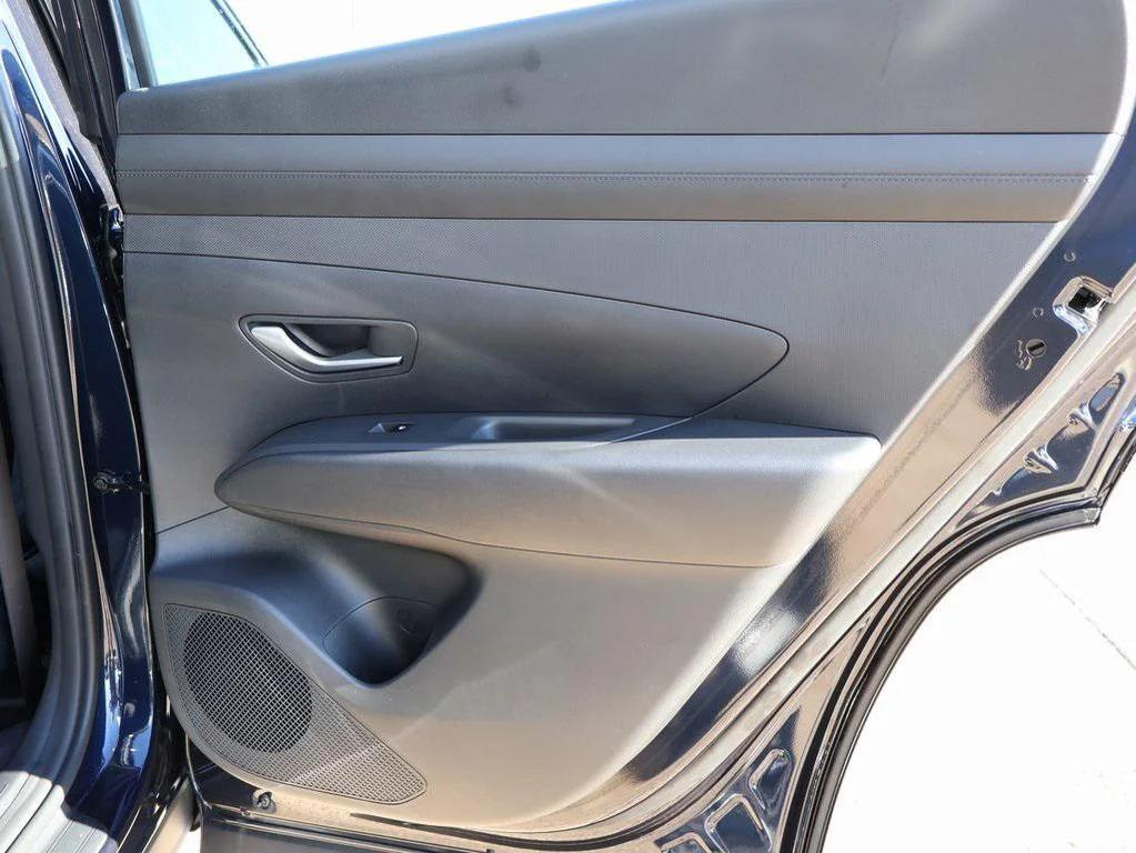 new 2026 Hyundai TUCSON Hybrid car, priced at $32,454