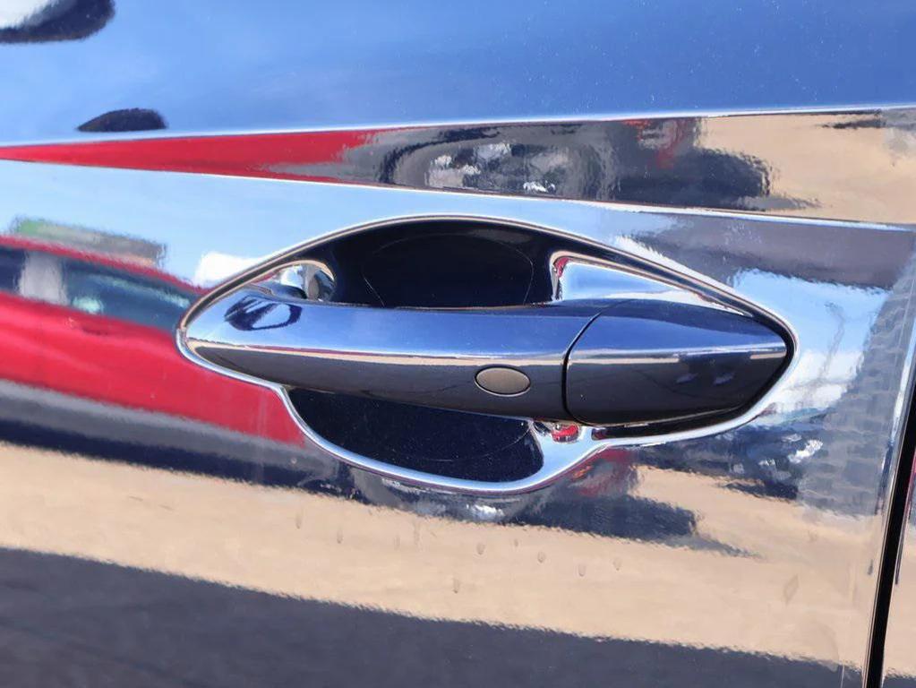 new 2026 Hyundai TUCSON Hybrid car, priced at $32,454