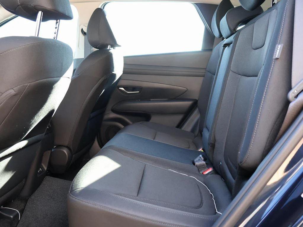 new 2026 Hyundai TUCSON Hybrid car, priced at $32,454