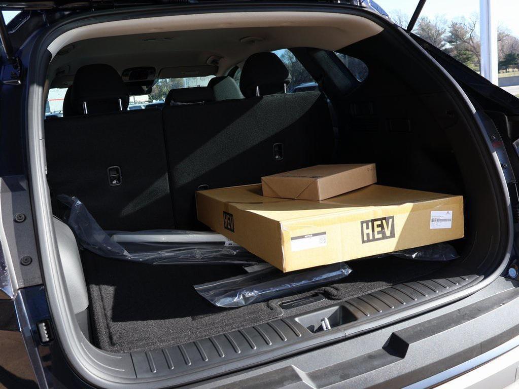 new 2026 Hyundai TUCSON Hybrid car, priced at $32,454