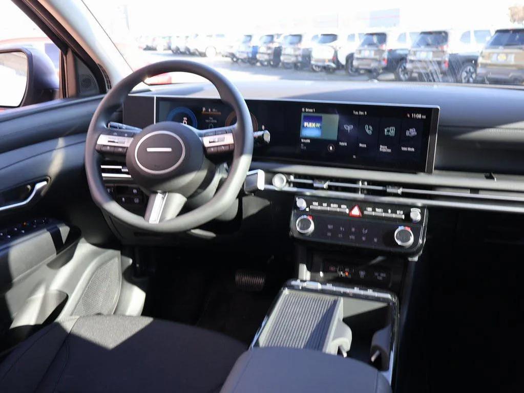 new 2026 Hyundai TUCSON Hybrid car, priced at $32,454