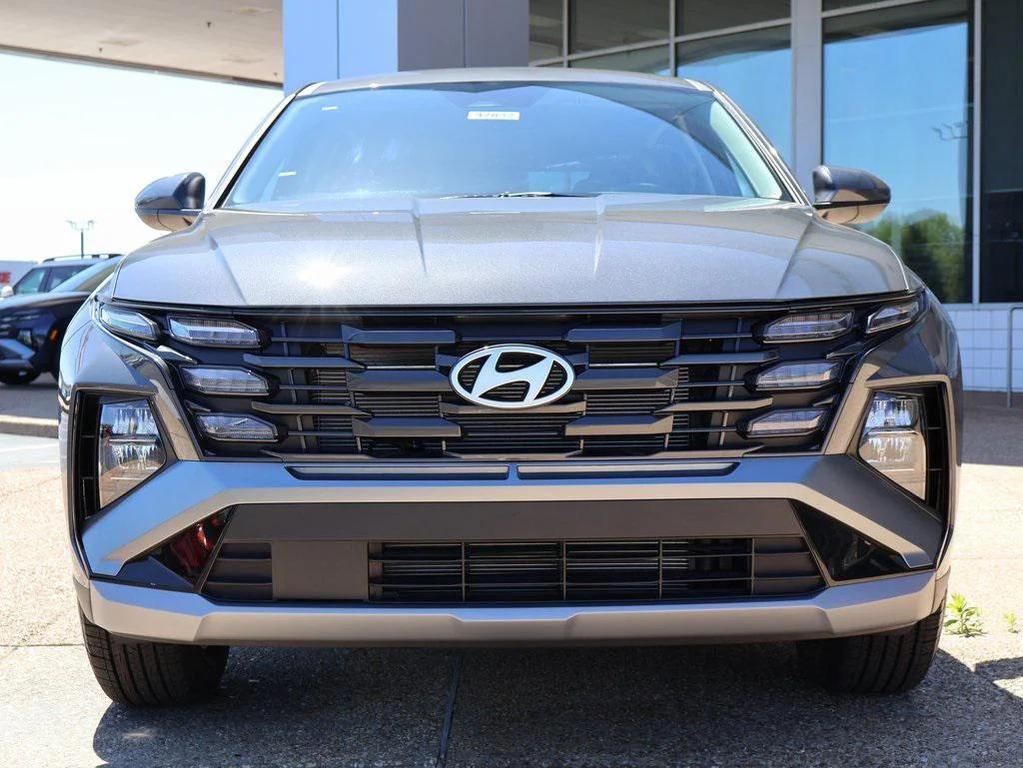 new 2025 Hyundai Tucson car, priced at $27,577
