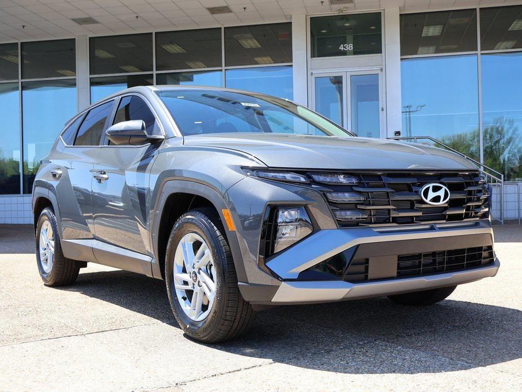 new 2025 Hyundai Tucson car, priced at $27,577