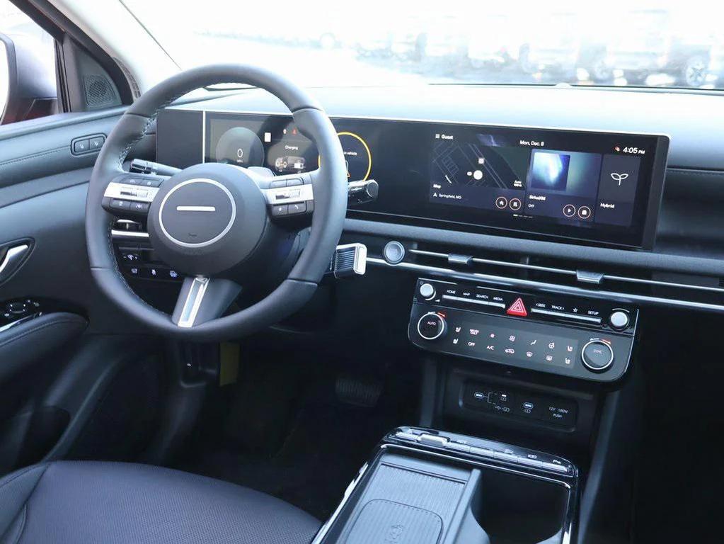 new 2026 Hyundai TUCSON Hybrid car, priced at $43,450