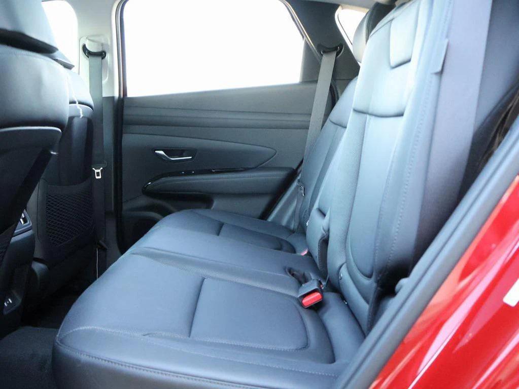 new 2026 Hyundai TUCSON Hybrid car, priced at $43,450