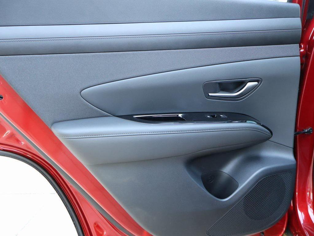 new 2026 Hyundai TUCSON Hybrid car, priced at $43,450