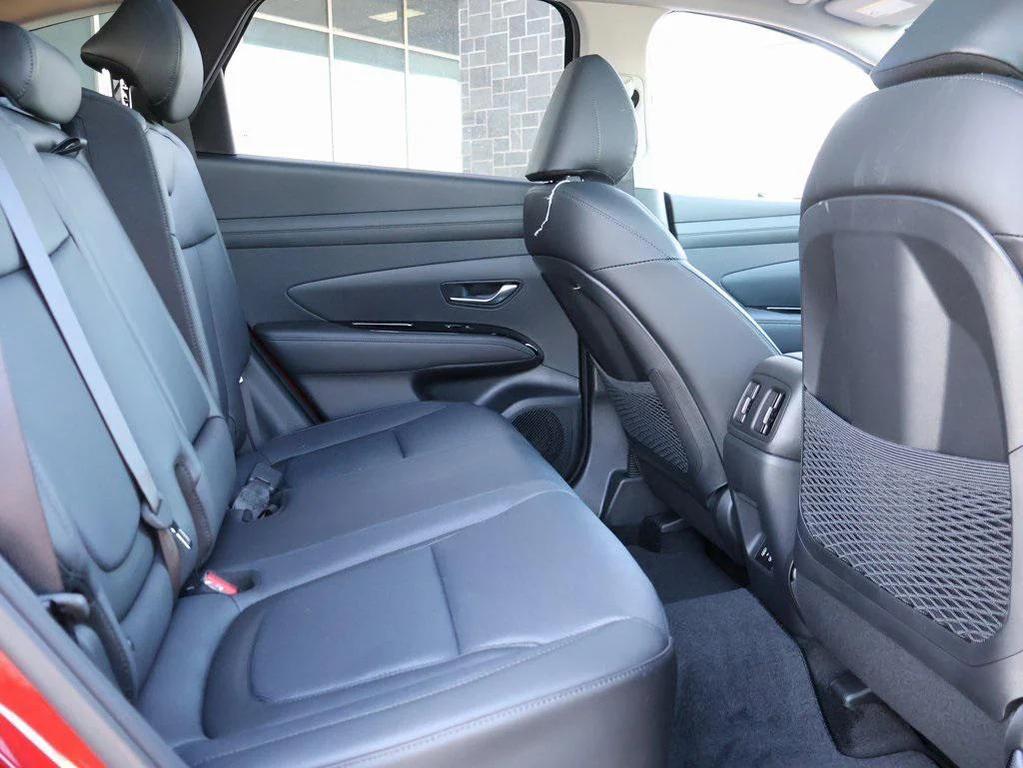 new 2026 Hyundai TUCSON Hybrid car, priced at $43,450