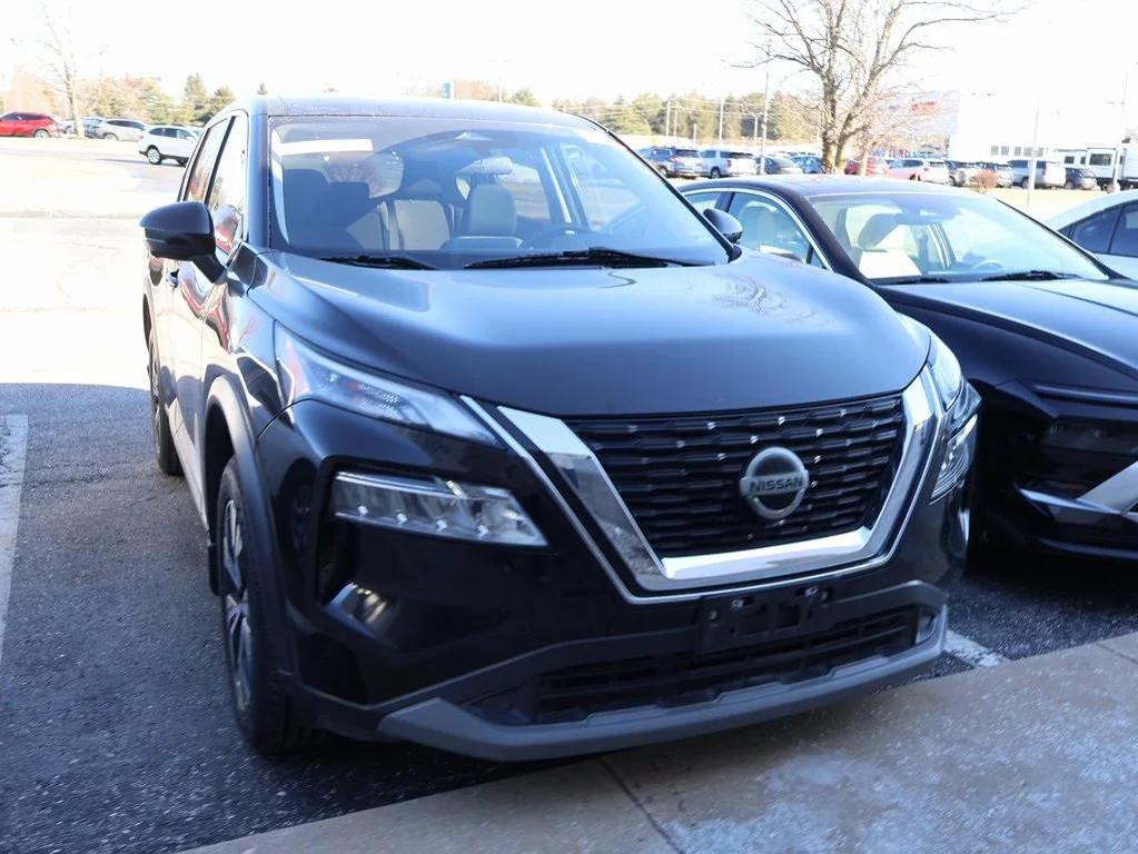 used 2021 Nissan Rogue car, priced at $18,261