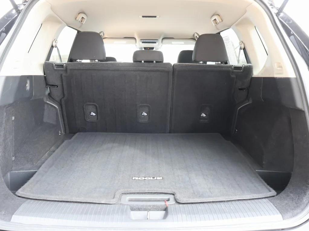 used 2021 Nissan Rogue car, priced at $17,899