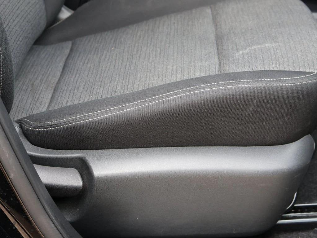 used 2021 Nissan Rogue car, priced at $17,899