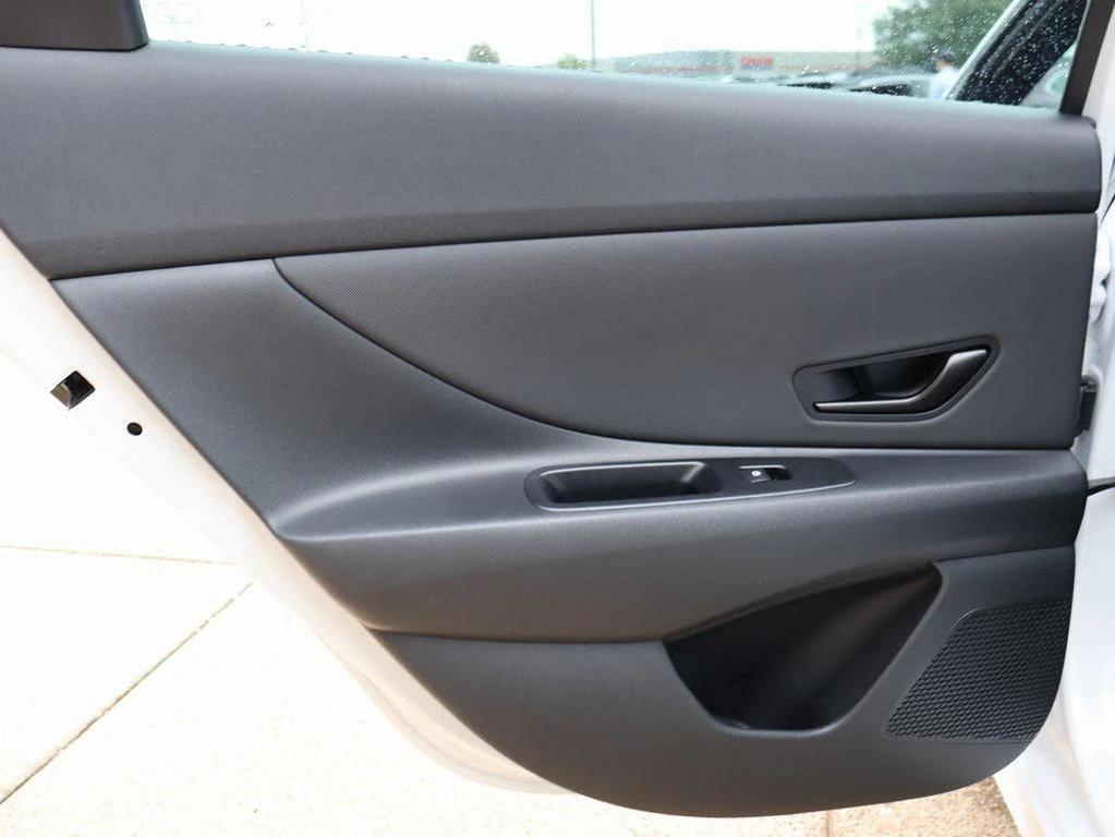 new 2025 Hyundai ELANTRA HEV car, priced at $26,877