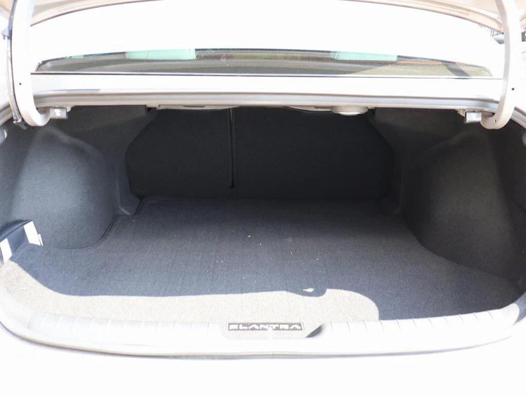 new 2025 Hyundai Elantra car, priced at $27,118