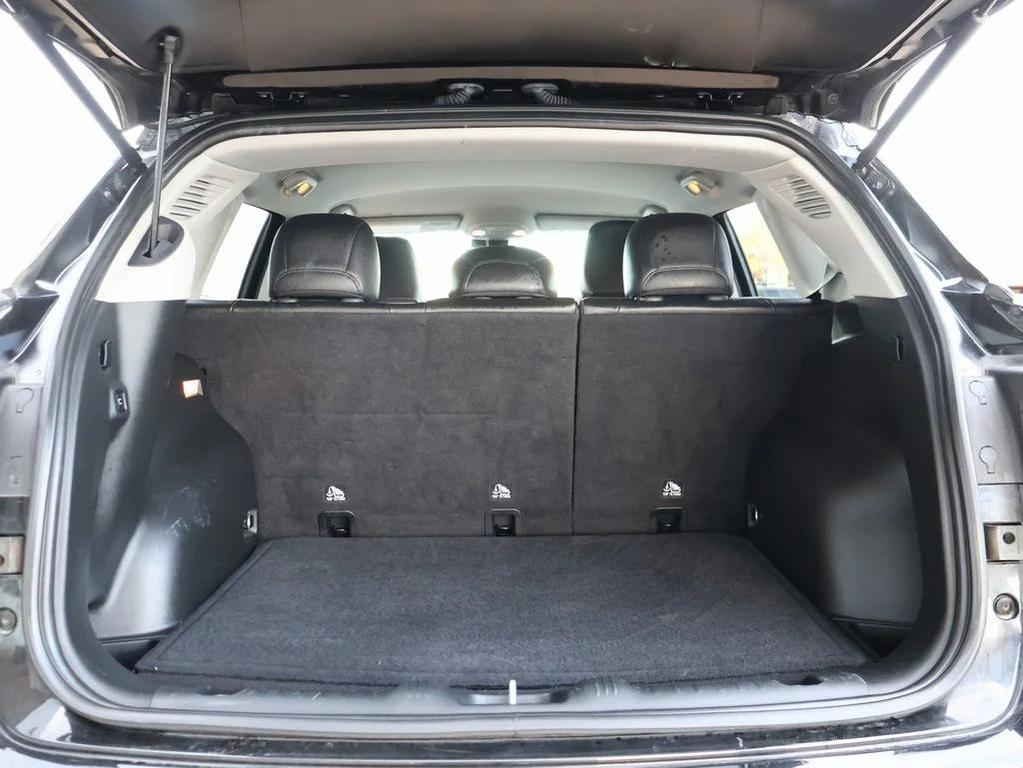 used 2022 Jeep Compass car, priced at $15,582