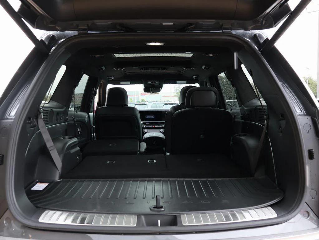 new 2026 Hyundai Palisade car, priced at $54,877