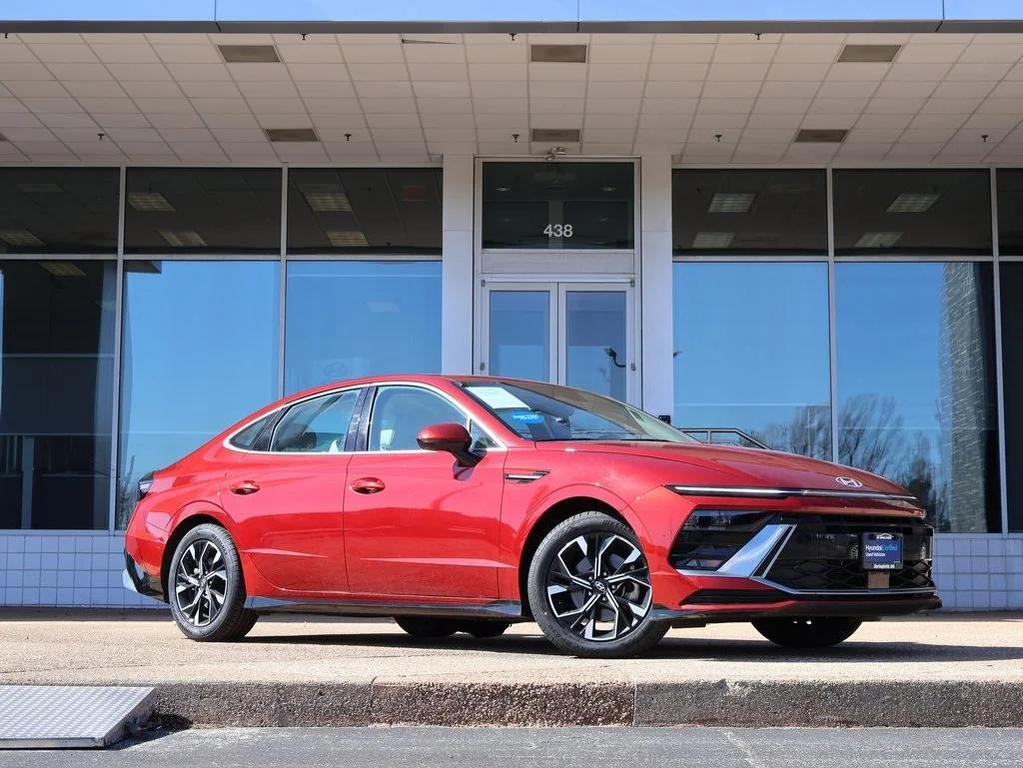 used 2024 Hyundai Sonata car, priced at $20,608