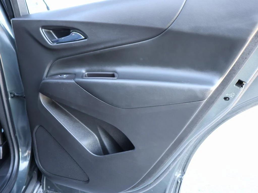 used 2021 Chevrolet Equinox car, priced at $16,899