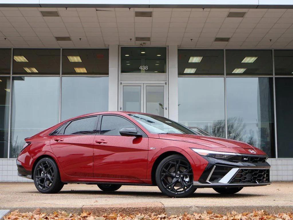 new 2025 Hyundai Elantra car, priced at $28,027