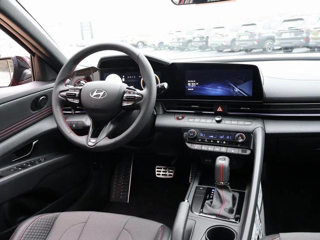 new 2025 Hyundai Elantra car, priced at $28,027