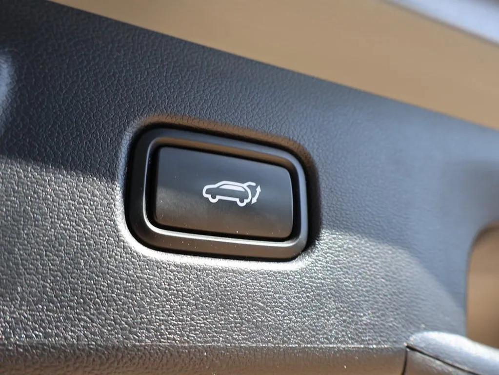 used 2024 Hyundai Tucson car, priced at $20,897