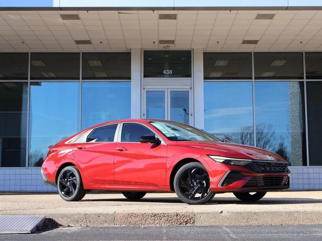 new 2026 Hyundai Elantra car, priced at $26,556