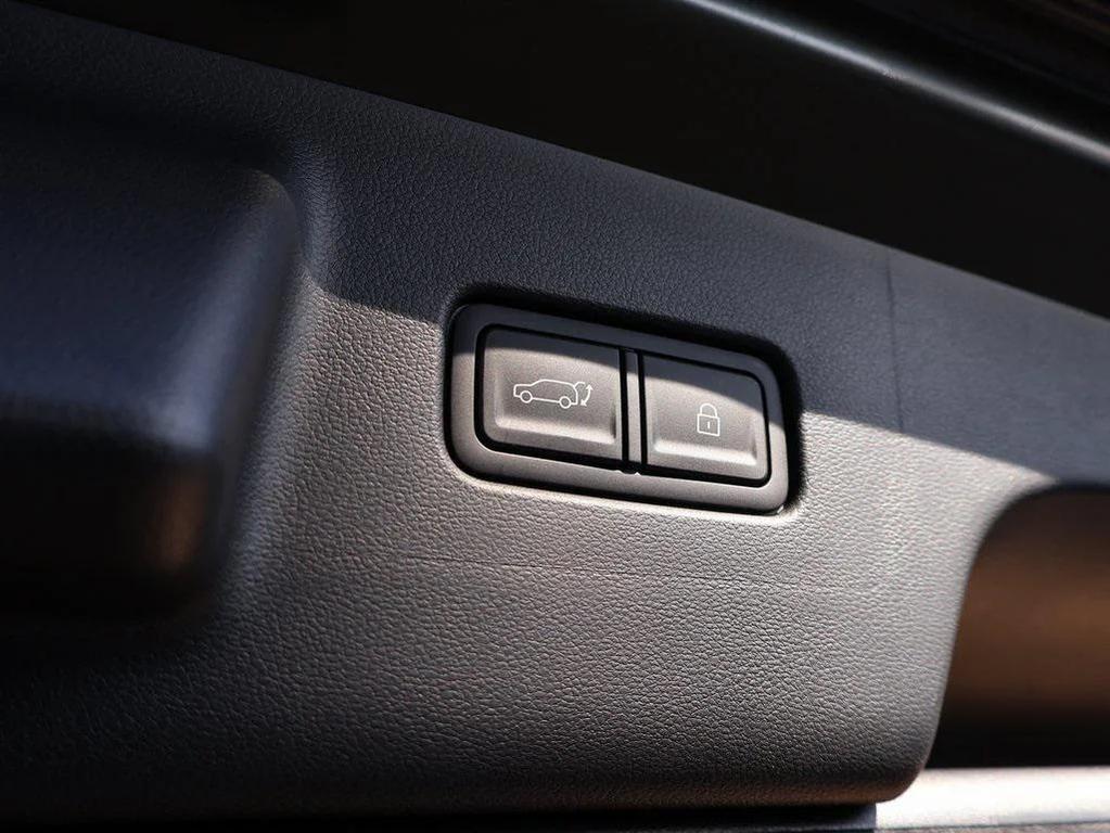 new 2026 Hyundai Palisade Hybrid car, priced at $60,125