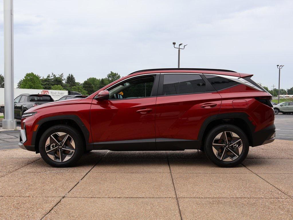 new 2025 Hyundai TUCSON Hybrid car, priced at $34,628