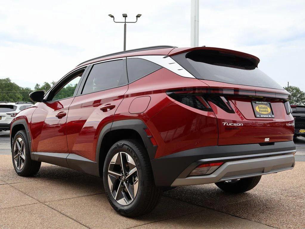 new 2025 Hyundai TUCSON Hybrid car, priced at $34,628