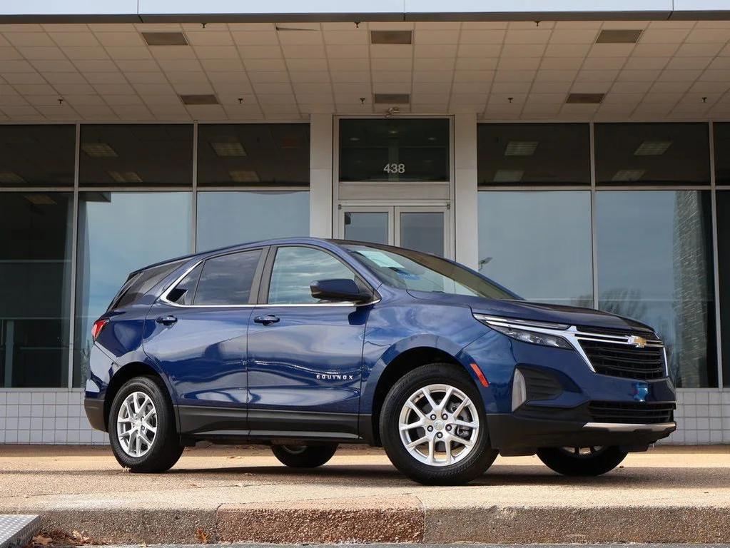 used 2022 Chevrolet Equinox car, priced at $17,499