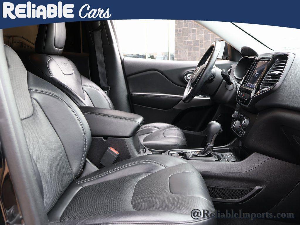 used 2020 Jeep Cherokee car, priced at $16,490