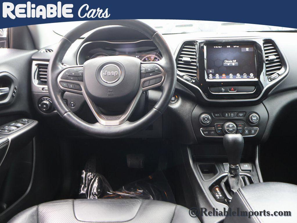 used 2020 Jeep Cherokee car, priced at $16,490