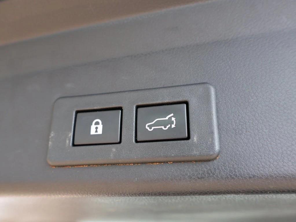 used 2022 Subaru Ascent car, priced at $29,994