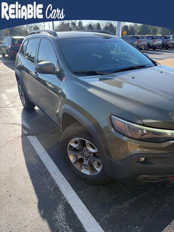 used 2019 Jeep Cherokee car, priced at $18,494