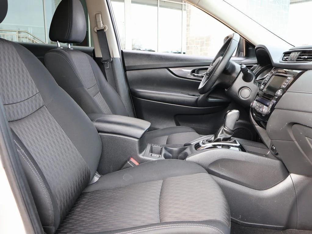 used 2019 Nissan Rogue car, priced at $7,998