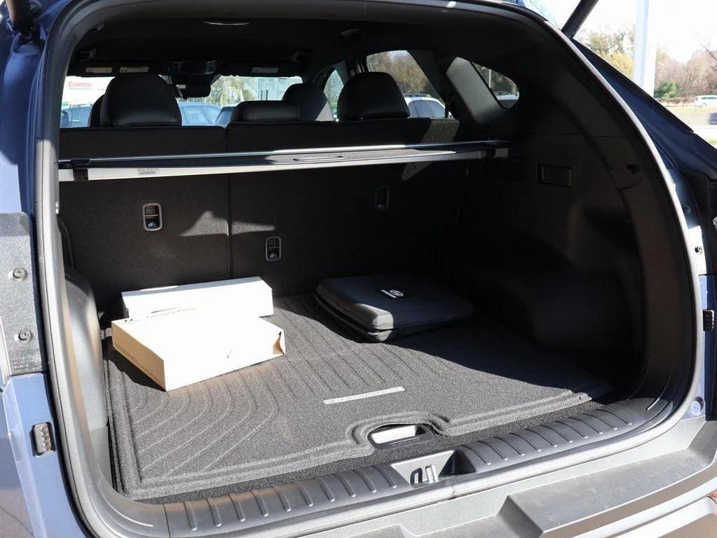 new 2026 Hyundai Tucson car, priced at $32,972