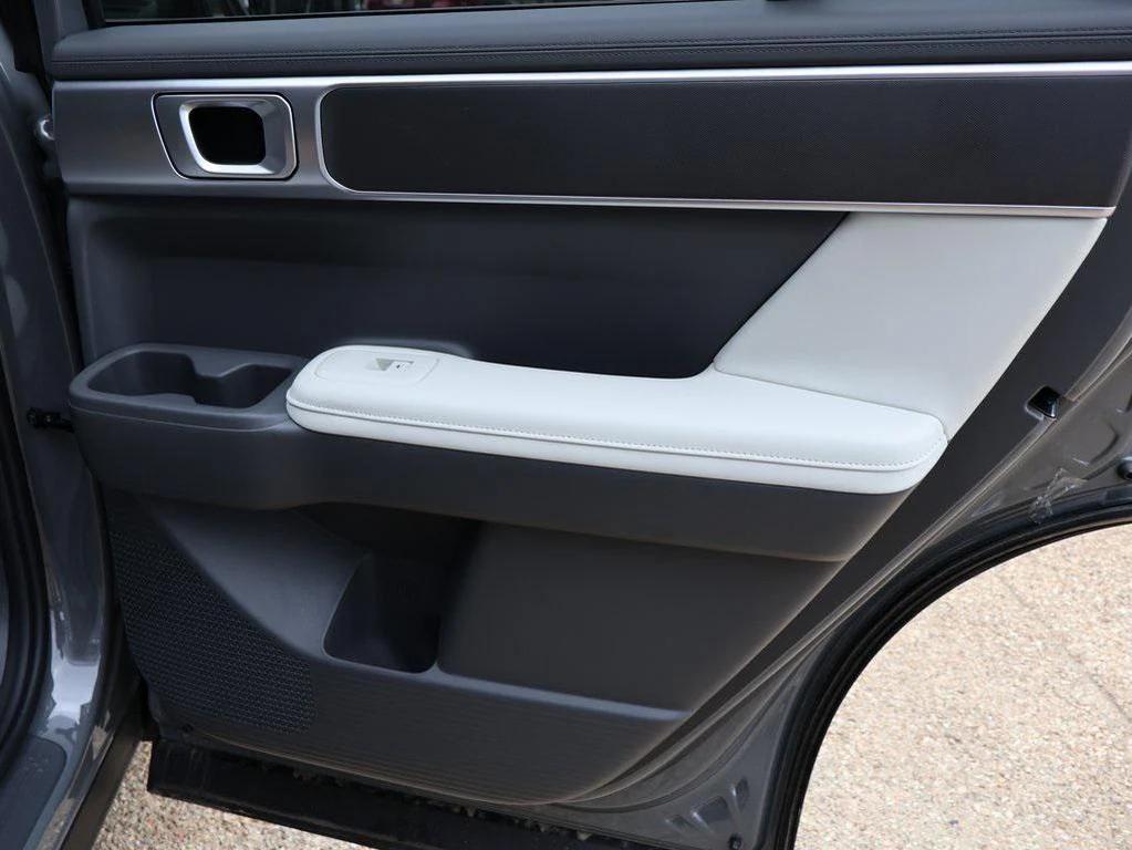 new 2025 Hyundai Santa Fe car, priced at $40,585