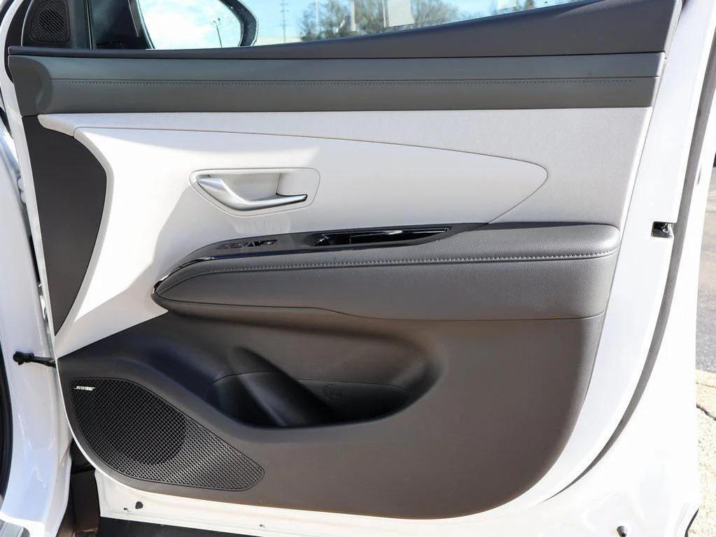 new 2026 Hyundai TUCSON Hybrid car, priced at $40,566