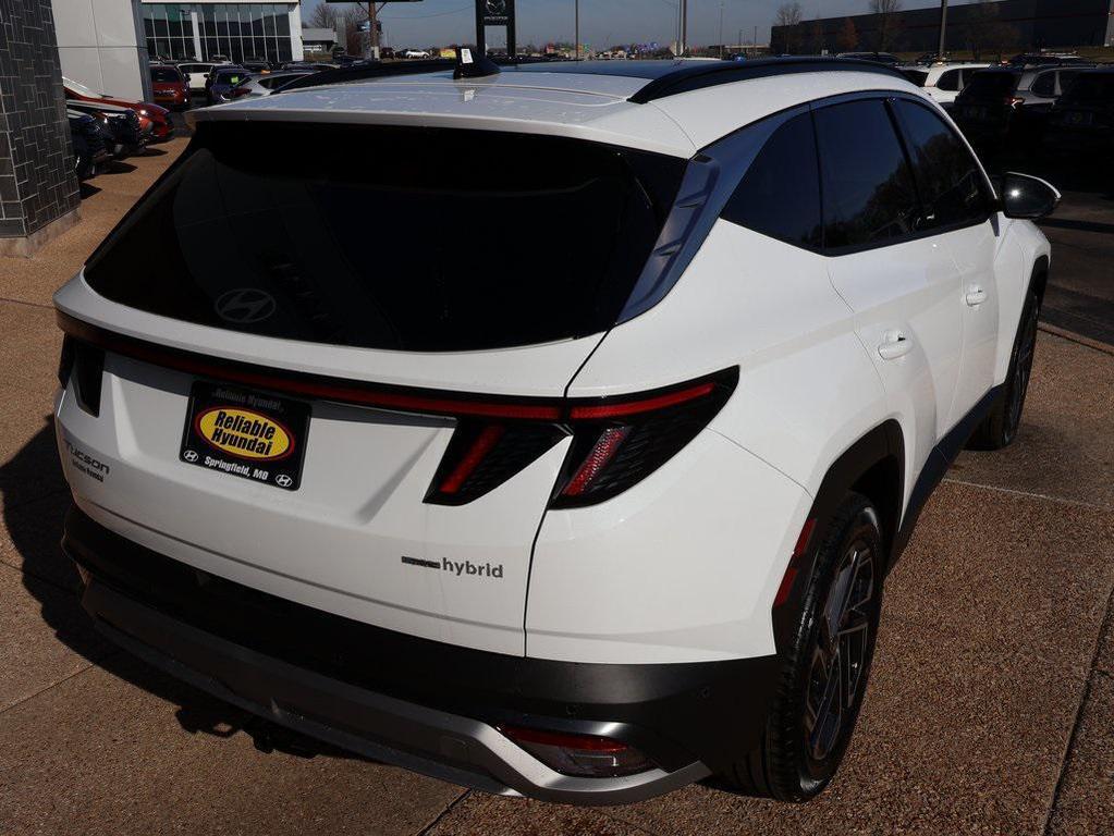 new 2026 Hyundai TUCSON Hybrid car, priced at $40,566