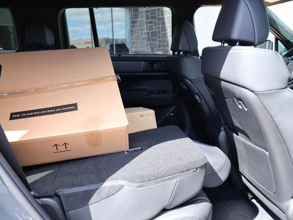 new 2026 Hyundai SANTA FE HEV car, priced at $49,322