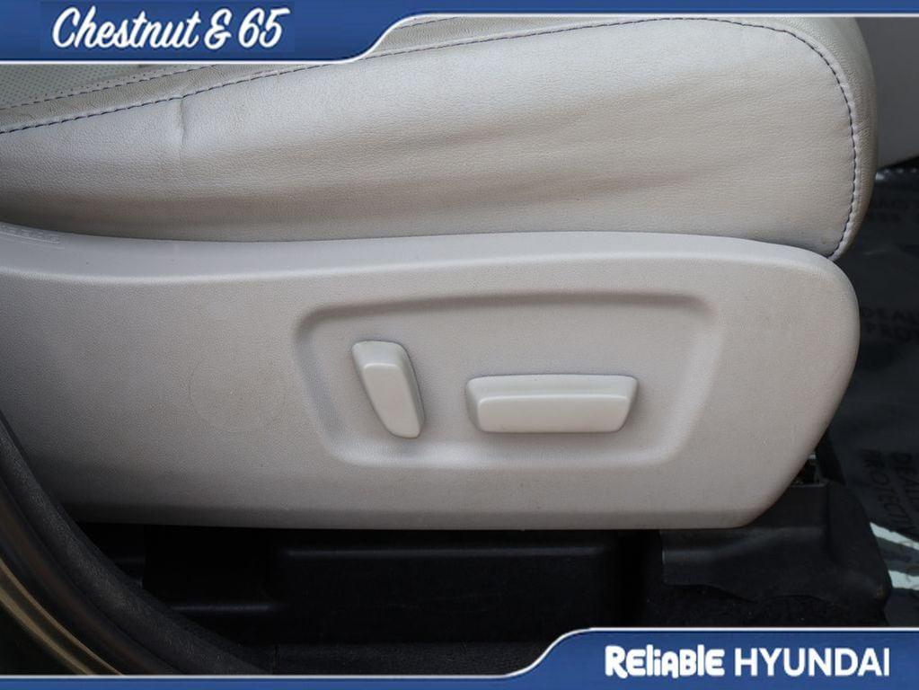 used 2018 Toyota Highlander car, priced at $22,498