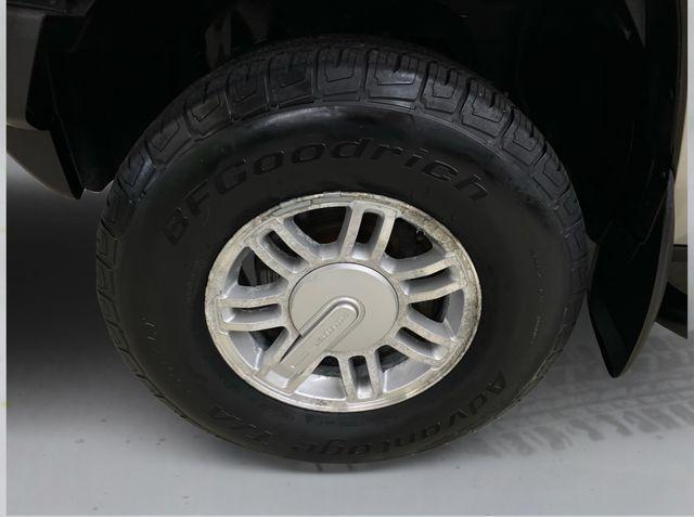 used 2007 Hummer H3 car, priced at $9,990