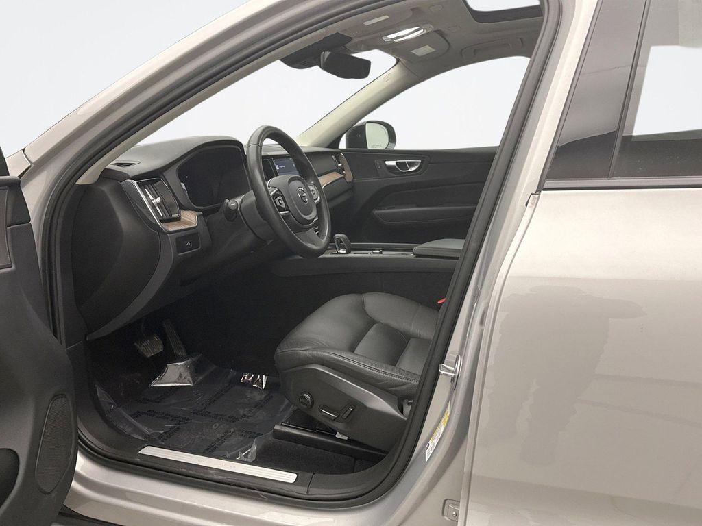 used 2023 Volvo XC60 car, priced at $29,499