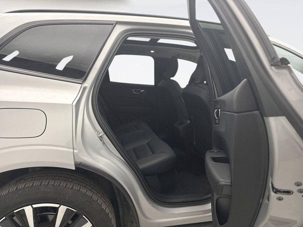used 2023 Volvo XC60 car, priced at $29,499