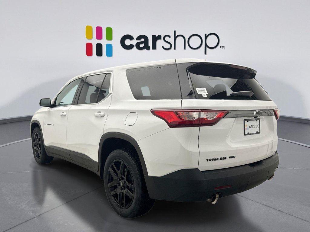 used 2020 Chevrolet Traverse car, priced at $24,139